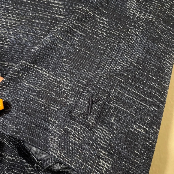 PGA Tour men’s golf polo size Large Blus brushed camo print lightweight wicking - Picture 4 of 7